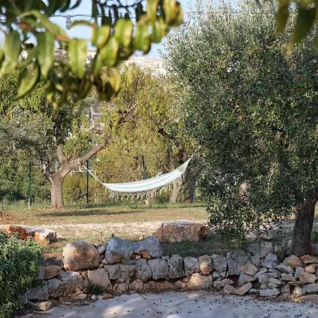 Trullo Antico Cisternino