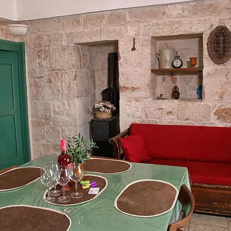 Holiday home Trullo Antico *